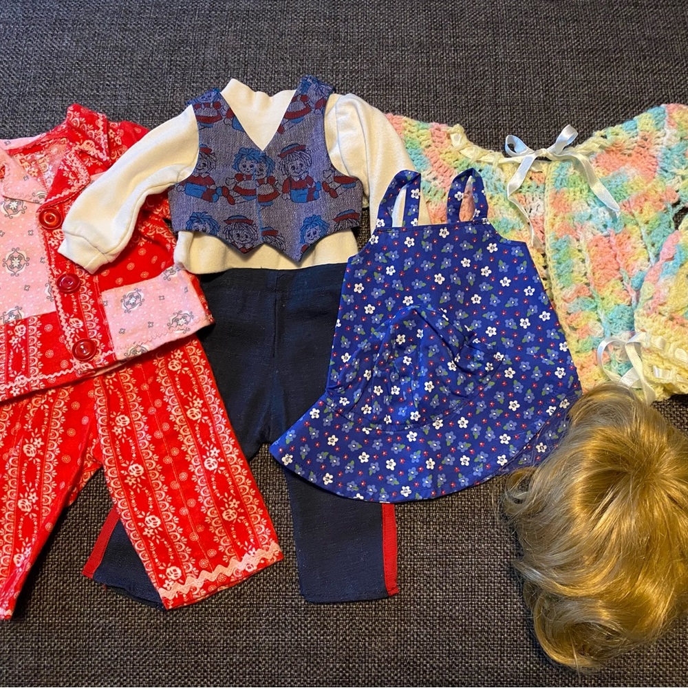Lot of Handmade American Girl or 18" Doll Clothes & Blonde Wig, Doll Outfits